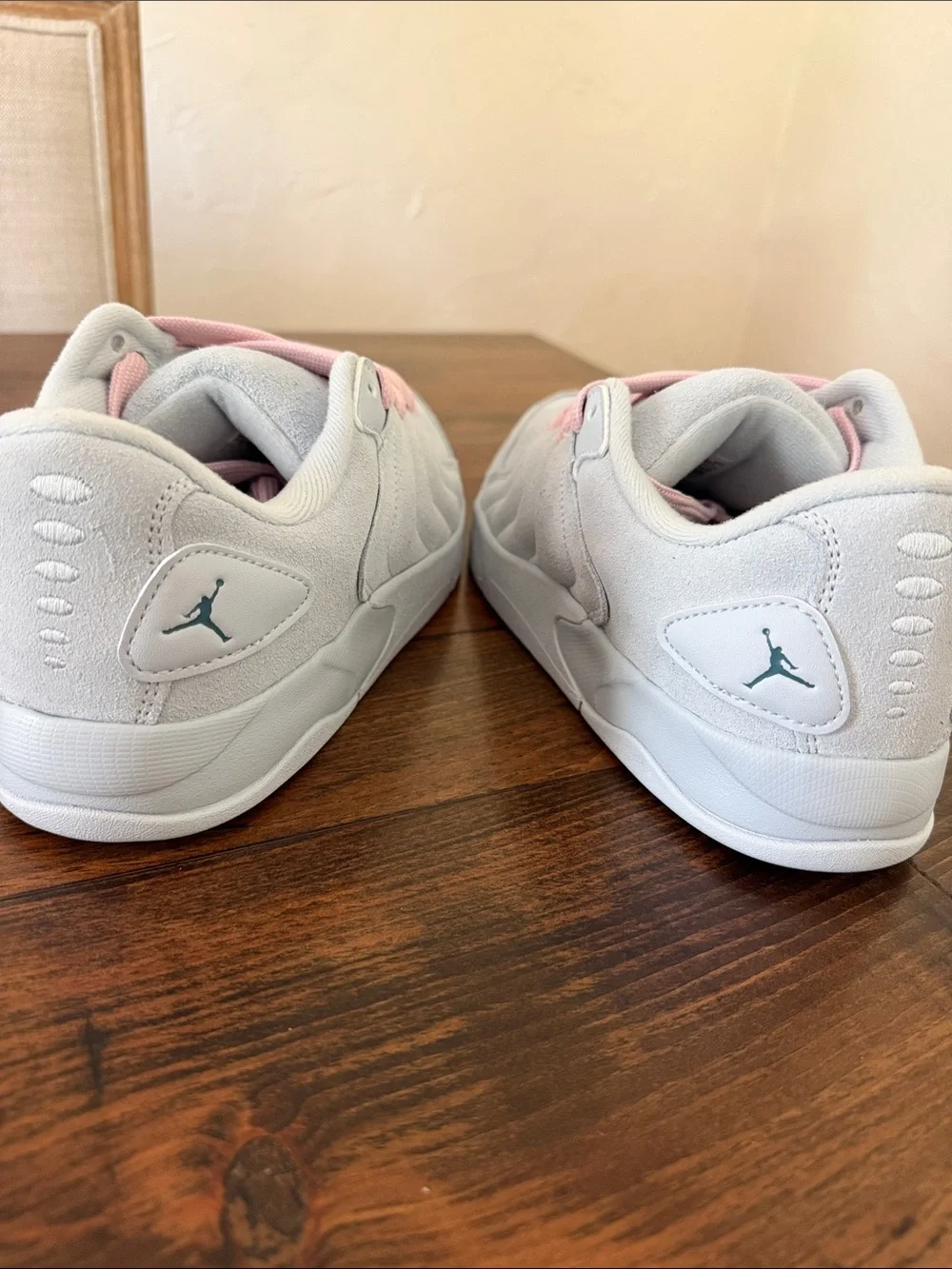 IB3731-401 Nike Jordan Session Loa Aura Ice Carmine Ice Jade Sz 10